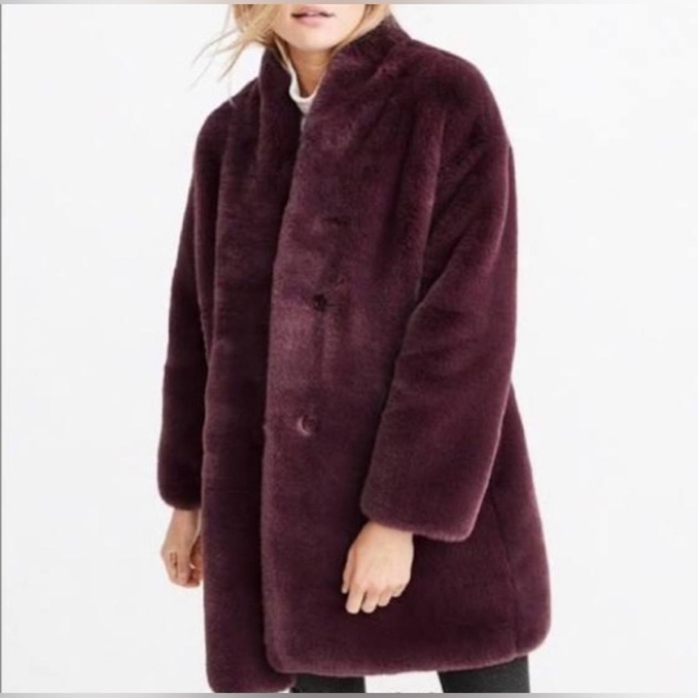Abercrombie & Fitch faux fur coat